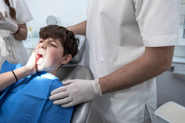 Best Holiday Emergency Dentist in Long Beach, MD